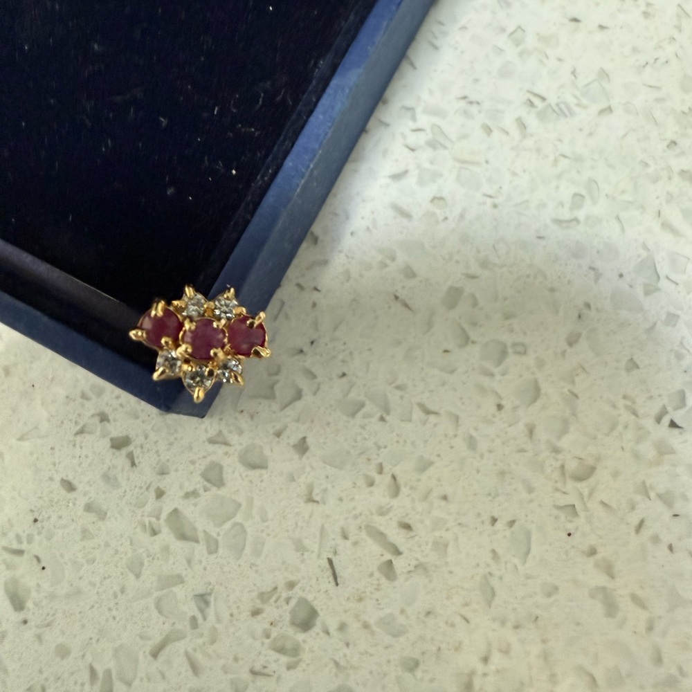 Elegant Gold and Ruby Gemstone Women's earring a single earring